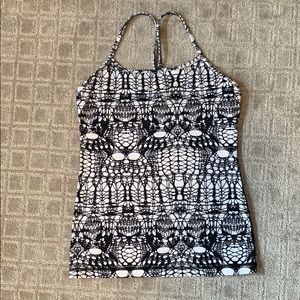 Lululemon tank with built in bra